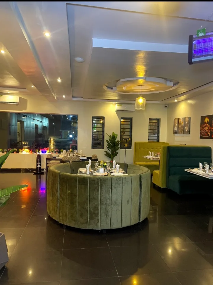 Inside Blinkx Hub Lounge, looking across the dining room